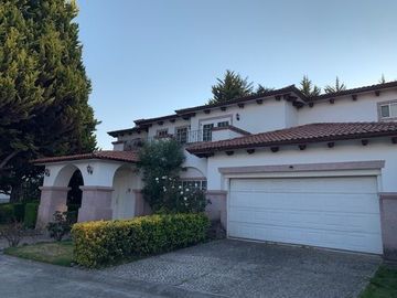 Venta de casa en Los Robles, Lerma Estado de México.