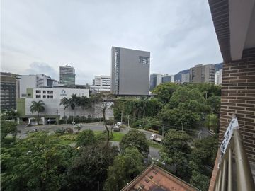 Venta de apartamento en el Poblado -sector Milla de Oro