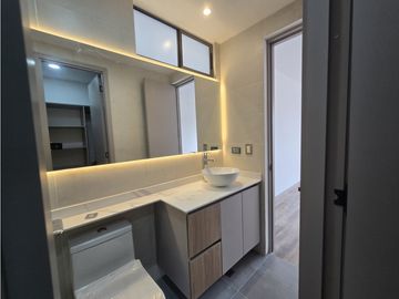 Venta de apartamento en el Poblado -sector Milla de Oro