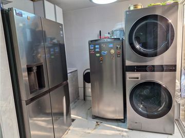 SE VENDE  CASA REMODELADA EN MIRAMAR