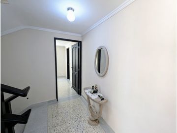 SE VENDE AMPLIA CASA EN  VILLA  SANTOS