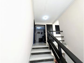SE VENDE AMPLIA CASA EN  VILLA  SANTOS