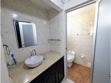 SE VENDE AMPLIA CASA EN  VILLA  SANTOS