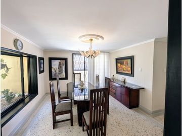 SE VENDE AMPLIA CASA EN  VILLA  SANTOS