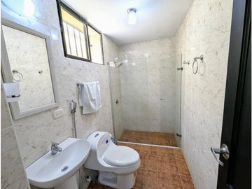 SE VENDE AMPLIA CASA EN  VILLA  SANTOS