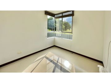 SE VENDE APARTAMENTO VERDE ALFAGUARA VISTA A LOS LAGOS - INVERSIONISTA