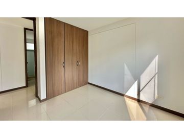 SE VENDE APARTAMENTO VERDE ALFAGUARA VISTA A LOS LAGOS - INVERSIONISTA
