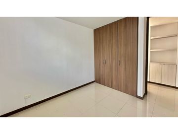 SE VENDE APARTAMENTO VERDE ALFAGUARA VISTA A LOS LAGOS - INVERSIONISTA