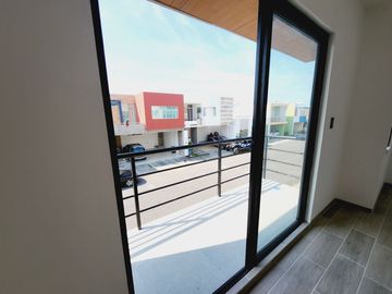 Casa en VENTA fracc lomas del sol en la RIVIERA VERACRUZANA