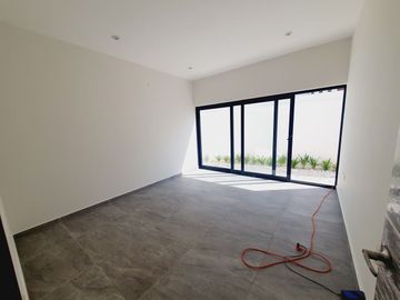 Casa en VENTA LISTA PARA ESTRENAR FRACC LOMAS DEL SOL  recamara planta baja