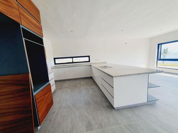 Casa en VENTA LISTA PARA ESTRENAR FRACC LOMAS DEL SOL  recamara planta baja