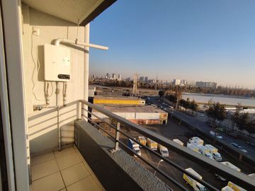 Venta de Depto 2D1B con estacionamiento propio, Renca