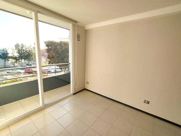 Venta de Depto 2D1B con estacionamiento propio, Renca