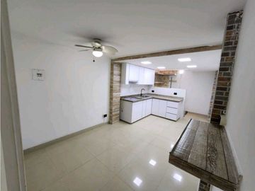 VENTA CASA EXTERNA VEHICULAR 3PISOS-BRISAS DEL GUABITO-CALI NORTE(JHM)