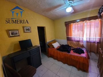 Casa en colonia Revolución con departamento incluido