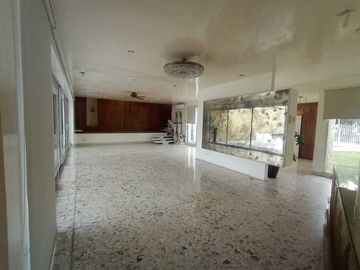 RESIDENCIA EN VENTA COL. MIGUEL ALEMAN $13´500,000.
