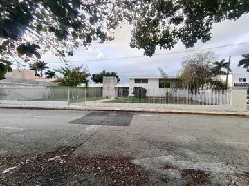 RESIDENCIA EN VENTA COL. MIGUEL ALEMAN $13´500,000.
