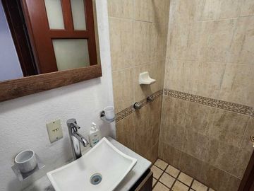 Casa en venta en coto cerca del ITESO