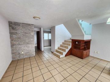 Casa en venta en coto cerca del ITESO