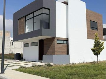 Residencial E sur a minutos de Plaza Explanada