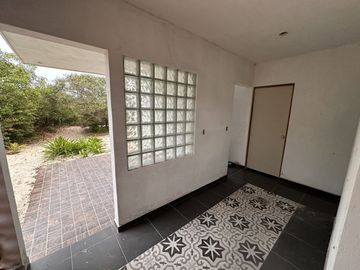 CASA EN VENTA FRENTE AL MAR, SISAL YUCATÁN MÉRIDA
