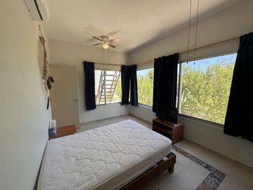 CASA EN VENTA FRENTE AL MAR, SISAL YUCATÁN MÉRIDA