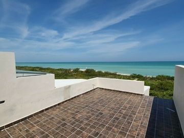 CASA EN VENTA FRENTE AL MAR, SISAL YUCATÁN MÉRIDA