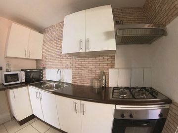 LO CAMPINO OPORTUNIDAD CASA 3 DORM, PISCINA Y TERRAZA