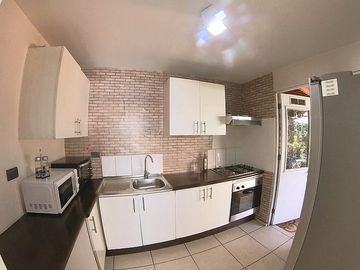 LO CAMPINO OPORTUNIDAD CASA 3 DORM, PISCINA Y TERRAZA