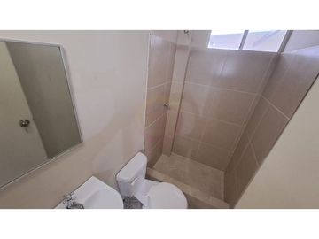 VENDO CASA URBANIZACION TOTTORI - NORTE DE GUAYAQUIL