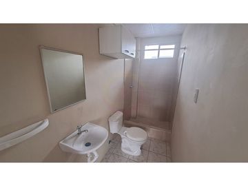 VENDO CASA URBANIZACION TOTTORI - NORTE DE GUAYAQUIL