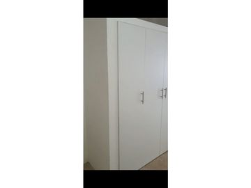 VENDO CASA CDLA. LAS ORQUIDEAS NORTE DE GUAYAQUIL (NORAV)