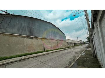 Venta de Bodega 2.658 M2 Km 7.5 Vía a Daule – Guayaquil