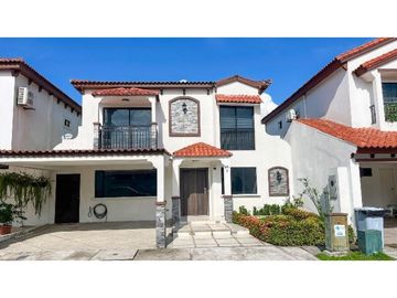 VENTA CASA EN VIA A LA COSTA, URB TERRANOSTRA (gwong)