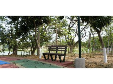 SE VENDE TERRENO EN LAGO DE CAPEIRA (Jkcal)