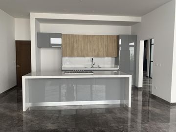 Casa en venta en Laderas de abedul cerca de área verde