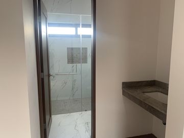 Casa en venta en Laderas de abedul cerca de área verde
