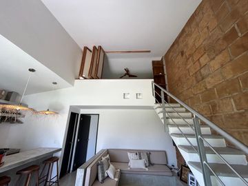HEMOSO LOFT AMUEBLADO Y EQUIPADO COMO NUEVO