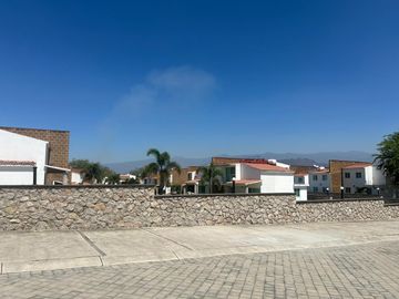 HEMOSO LOFT AMUEBLADO Y EQUIPADO COMO NUEVO