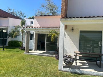 HEMOSO LOFT AMUEBLADO Y EQUIPADO COMO NUEVO