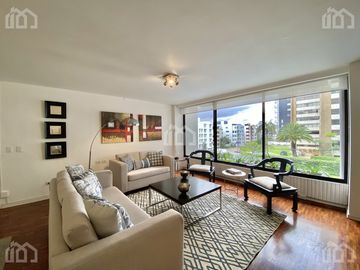 VENTA DEPARTAMENTO AMOBLADO SECTOR GONZALEZ SUAREZ