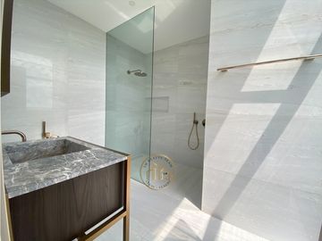 VENTA de Apartamento NUEVO en SANTA MARIA -PH MAISON BY FENDI