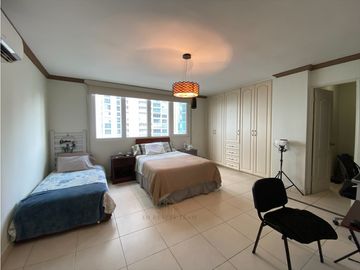 VENTA de APARTAMENTO en PH Courtyard - PUNTA PACIFICA