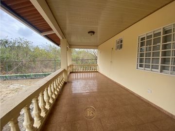 REMATE - Venta de CASA a 15 min de GORGONA en CAPIRA Sajalices
