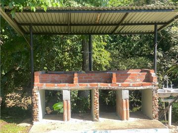 988 MTS - Venta CASA CAMPESTRE en CAPIRA SAJALICES a min de la PLAYA