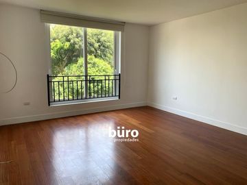DEPARTAMENTO EN ALQUILER CON VISTA A PARQUE Y TERRAZA 3 DORMITORIOS MIRAFLORES