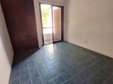 Duplex en venta en Castelar Norte