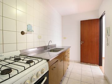 VENTA DPTO 3 AMB SAN ISIDRO UBICACION PRIVILEGIADA