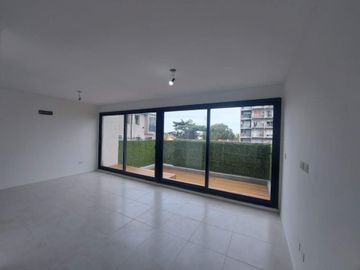 ALQUILER DEPARTAMENTO 1 AMB. BERNAL CENTRO