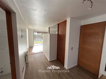 Casa en Venta en Avenida Las Perdices con los presidentes